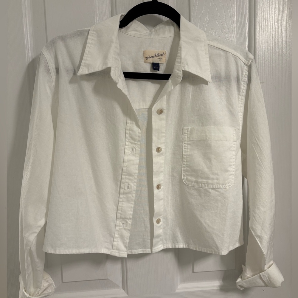 Cropped button down top